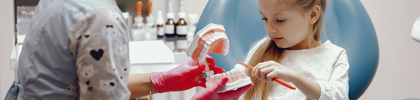 Консультация врача-стоматолога терапевта детского